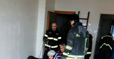 Vigili del Fuoco e ENPA salvano cane in struttura di via Plauto