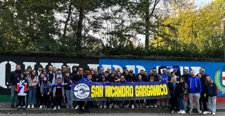 50 sannicandresi in campo con lo scudetto a San Siro